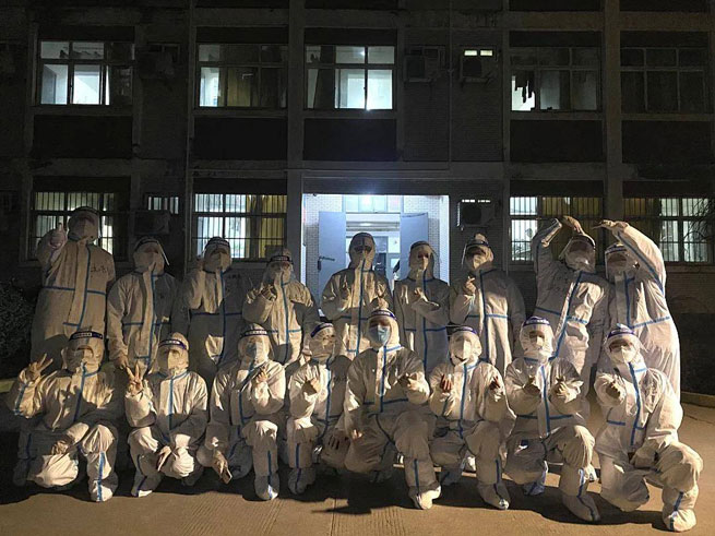 Lucha contra el virus Corona-19, estamos en acción Lucha contra el virus Corona-19, estamos en acción