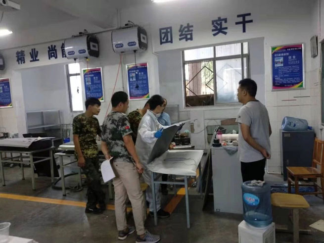 La serie de lijado libre de polvo de RMC entró en las universidades. La serie de lijado libre de polvo de RMC entró en las universidades.