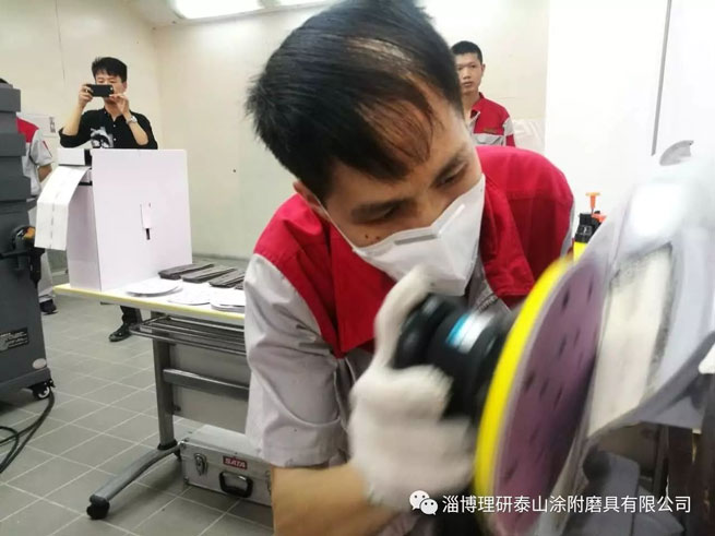 El sistema de lijado Rmc para reparación y acabado de automóviles participó en la primera competencia de habilidades de pintura y cuerpo ''gaofei Cup'' en Shenzhen El sistema de lijado Rmc para reparación y acabado de automóviles participó en la primera competencia de habilidades de pintura y cuerpo ''gaofei Cup'' en Shenzhen