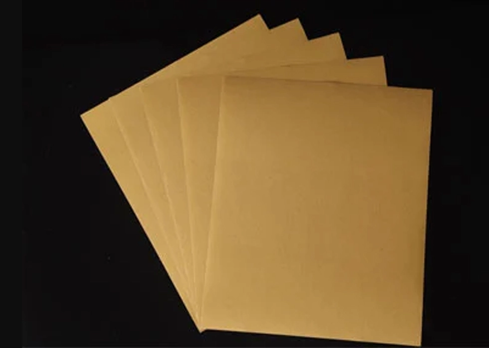 ¿Cuáles son algunos consejos para usar papel de arena de óxido de aluminio?