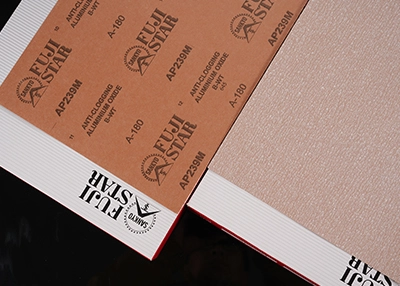 Papel de lija AP239M