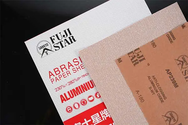 Papel de lija recubierto de estearato